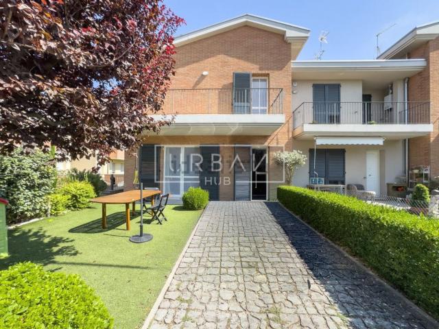 Villetta a schiera in vendita di 121 m² in Via XIII Novembre 1944