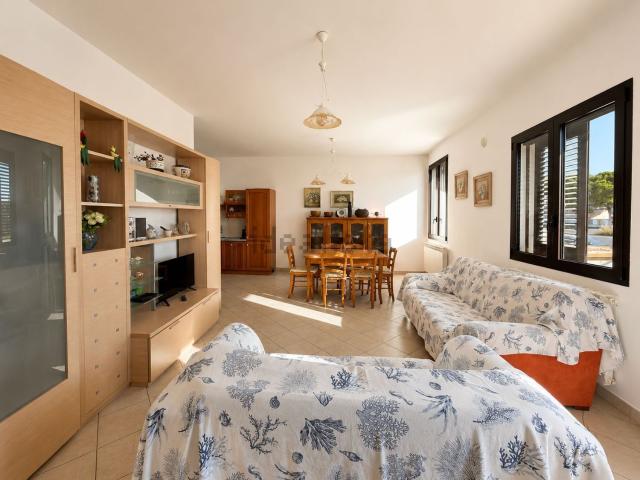 Villetta a schiera in vendita di 122 m² in Via dei Prati Verdi, 24