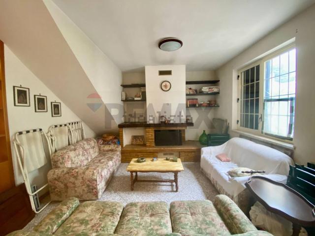 Villetta a schiera in vendita di 122 m² in Via Piano San Michele