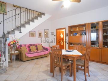 Villetta a schiera in vendita di 122 m² in Strada Tresole, 1
