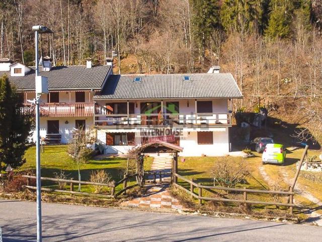 Villetta a schiera in vendita di 122 m² in Strada Turistica del Pian delle More, 21