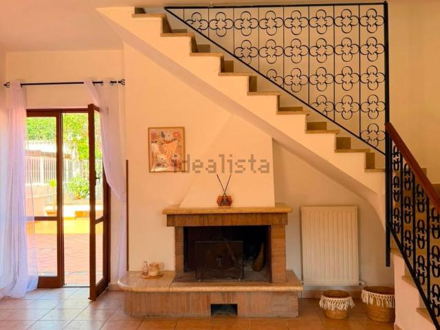 Villetta a schiera in vendita di 124 m² in Via del Biancospino, 114