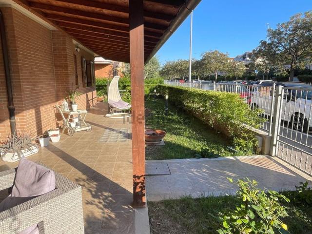 Villetta a schiera in vendita di 125 m² in Via Antonio Segni