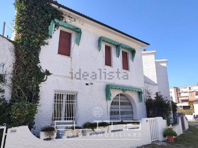 Villetta a schiera in vendita di 125 m² in Via Milano