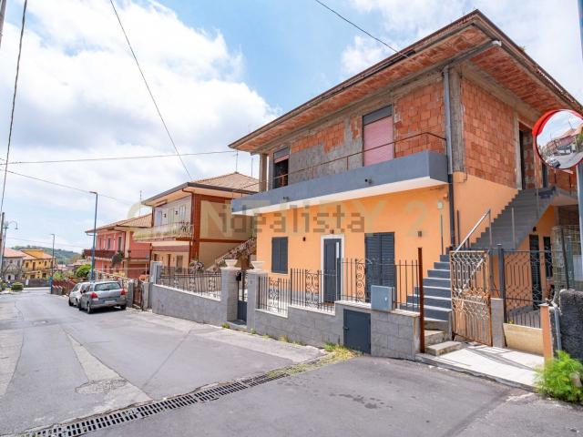Villetta a schiera in vendita di 125 m² in Via San Giuseppe, 11