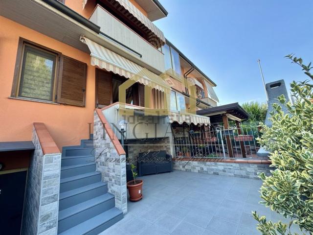 Villetta a schiera in vendita di 125 m² in Via Puccini, 51