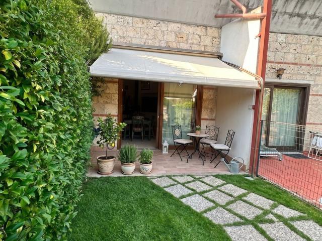 Villetta a schiera in vendita di 126 m² in Via Egidio Albornoz