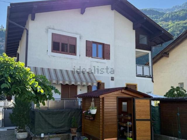 Villetta a schiera in vendita di 126 m² in Via Wolfgang Amadeus Mozart