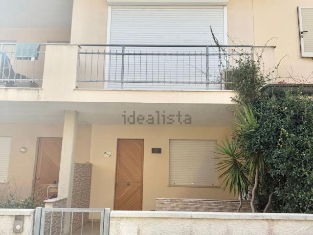 Villetta a schiera in vendita di 127 m² in Via Aurelia Sud, 490