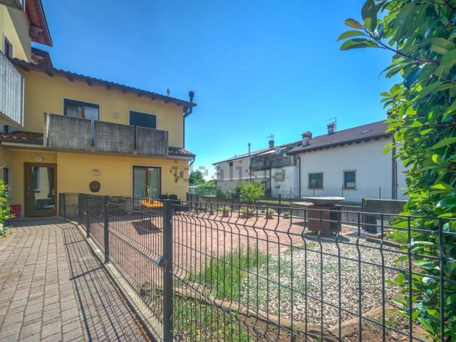 Villetta a schiera in vendita di 127 m² in Via San Barbara, 26
