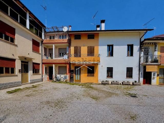 Villetta a schiera in vendita di 127 m² in Via Ressecco Vecchio