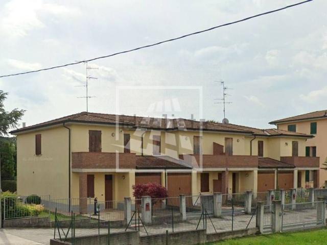 Villetta a schiera in vendita di 128 m² in Via Guastalla, 201