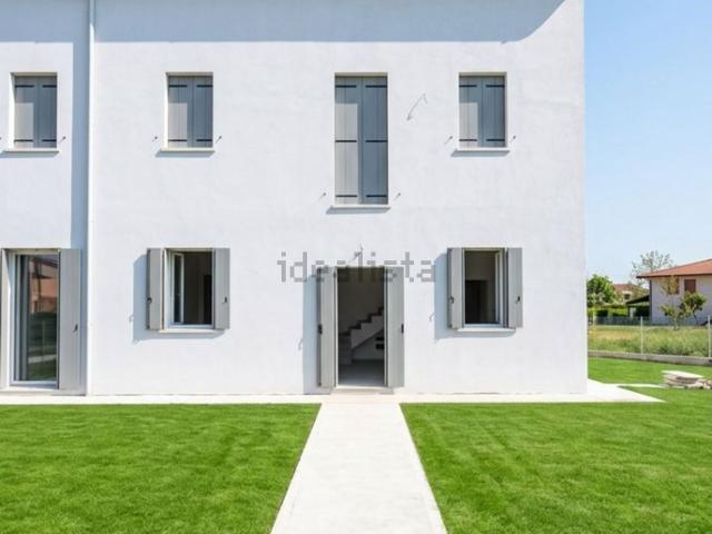 Villetta a schiera in vendita di 130 m²