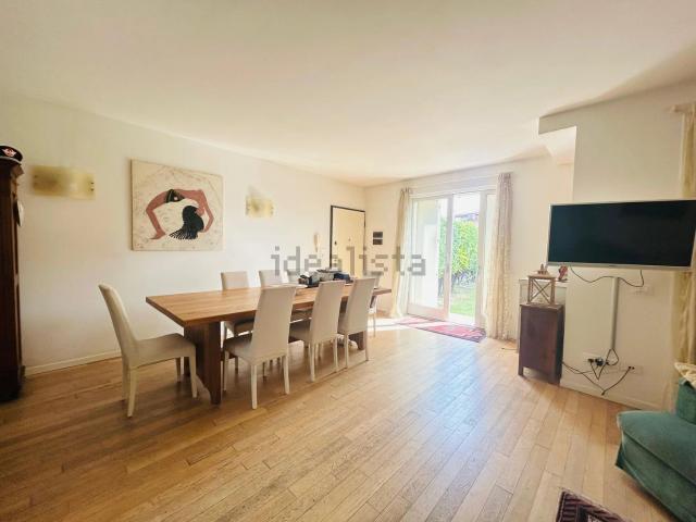 Villetta bifamiliare in vendita di 150 m²