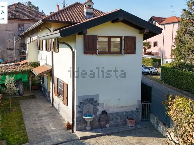 Villetta a schiera in vendita di 130 m² in Via Cesare Battisti