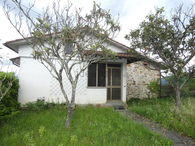 Villetta a schiera in vendita di 130 m² in Via Chiesa
