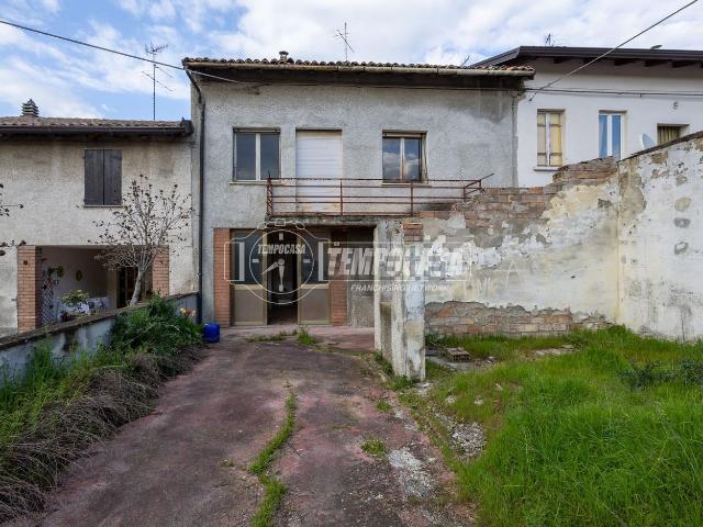 Villetta a schiera in vendita di 130 m² in Via Achille Grandi