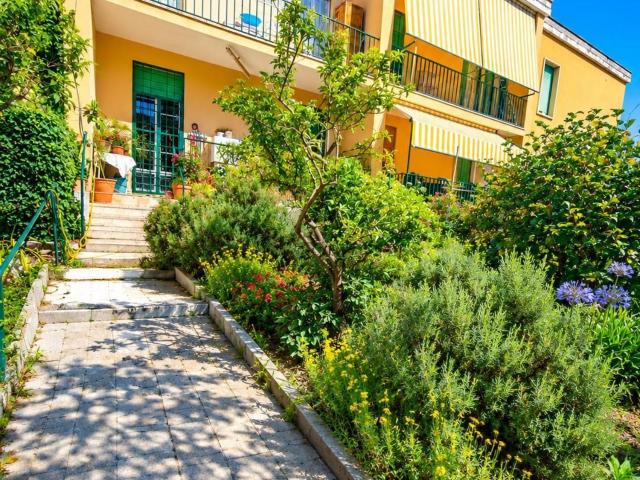 Villetta a schiera in vendita di 130 m² in Via Archita di Taranto, 8