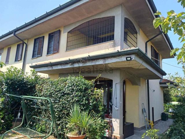 Villetta a schiera in vendita di 130 m² in Via Don Rodolfo Cambielli, 5