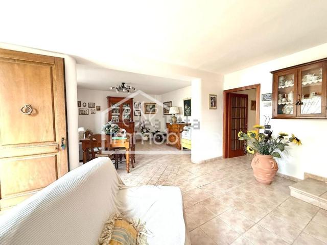 Villetta a schiera in vendita di 130 m² in Via di Pianezzoli, 50053