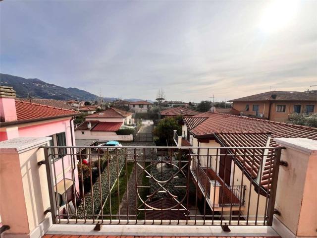Villetta a schiera in vendita di 130 m² in Via Fortunato Federigi, 494