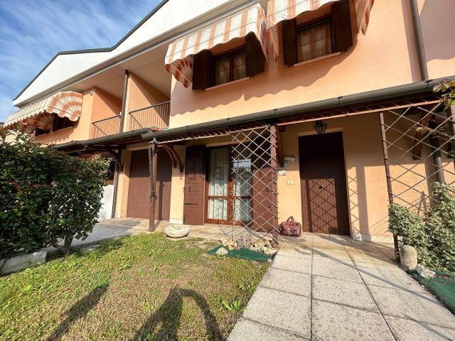 Villetta a schiera in vendita di 130 m² in Via Francesco Redi, 35