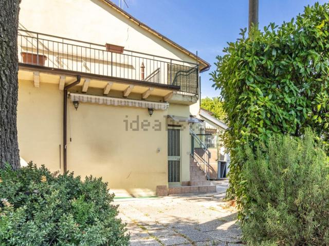 Villetta a schiera in vendita di 130 m² in Via Montanara Nord