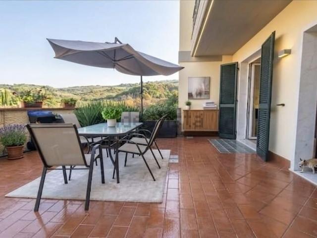 Villetta a schiera in vendita di 130 m² in Via Montelivero