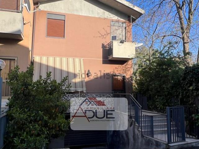 Villetta a schiera in vendita di 130 m² in Via Padre Franco