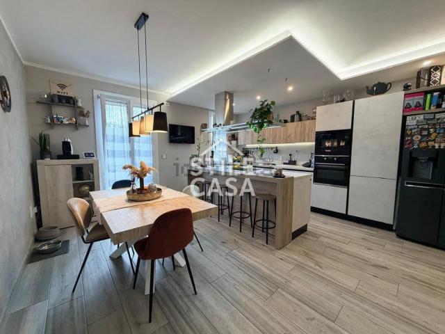 Villetta a schiera in vendita di 130 m² in Via Ulivi, 136