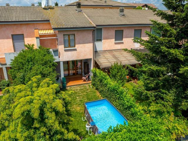 Villetta a schiera in vendita di 130 m² in Strada Chiaviche, 57
