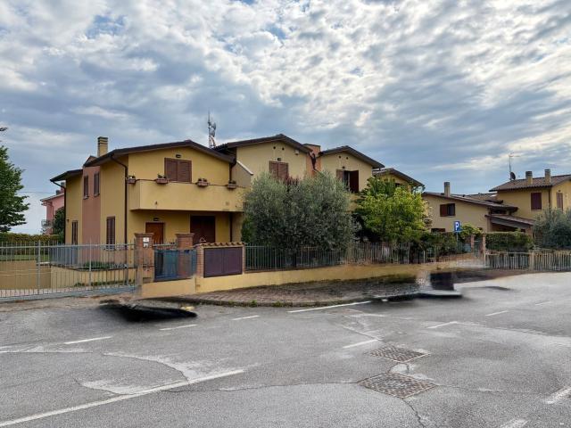 Villetta a schiera in vendita di 130 m² in Strada di San Giacomo