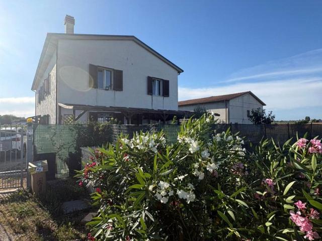 Villetta a schiera in vendita di 131 m² in Via Canalazzo