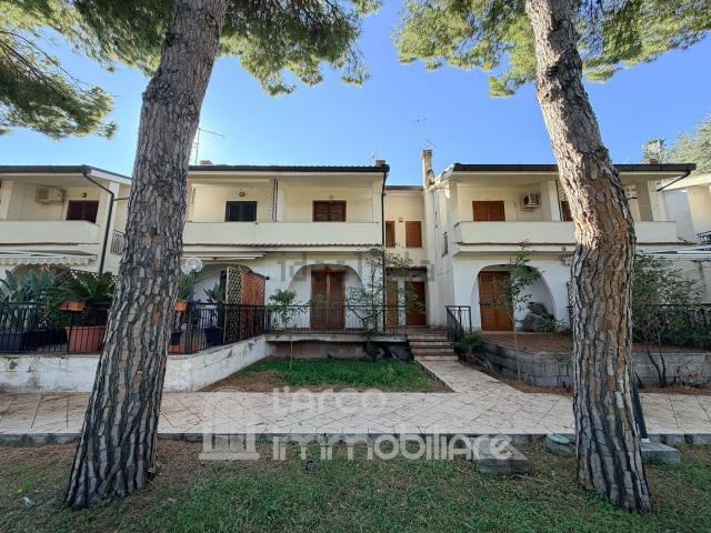 Villetta a schiera in vendita di 131 m² in Viale Caravaggio