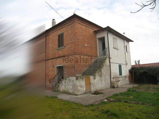 Villetta a schiera in vendita di 132 m² in Traversa Valdichiana Est, 164
