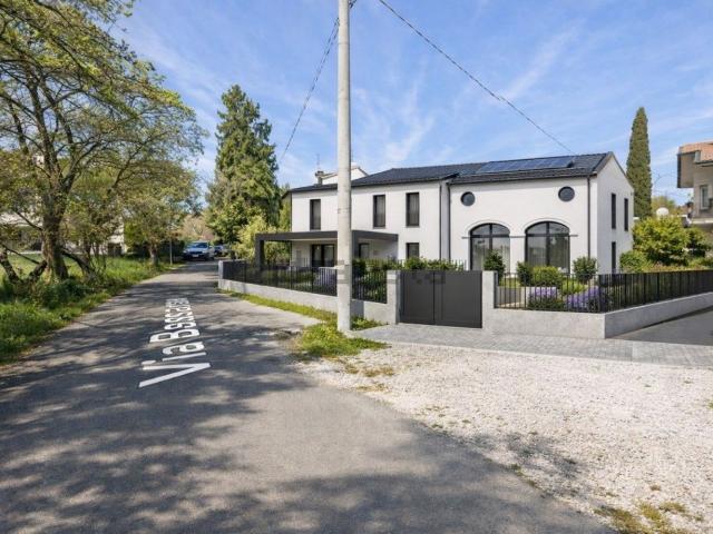 Villetta a schiera in vendita di 132 m²