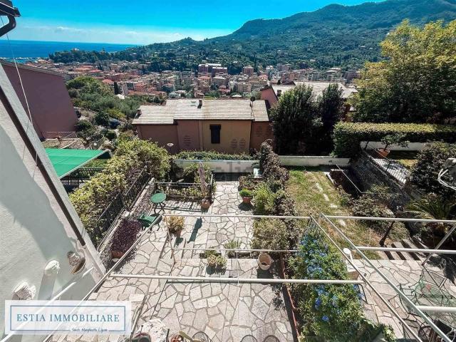 Villetta a schiera in vendita di 132 m² in Via Gelsomini, 18