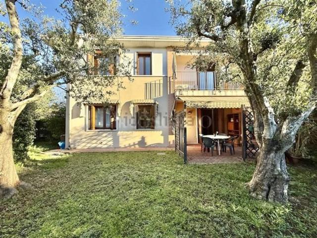 Case e ville in vendita di 132 m² in Vicolo Brolo