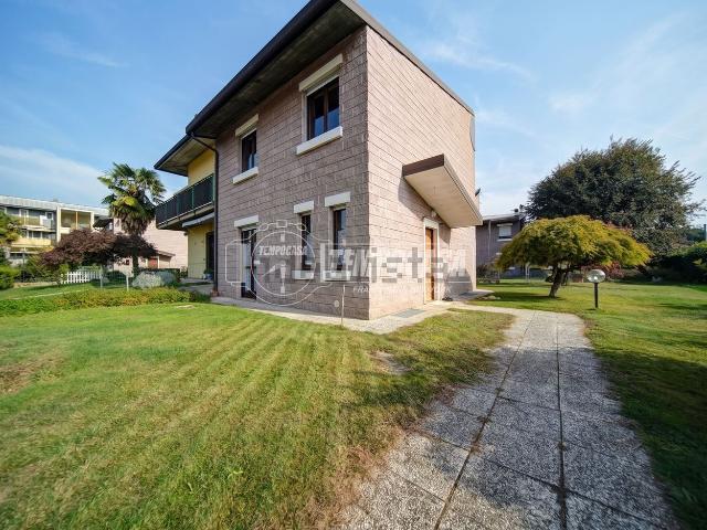 Villetta a schiera in vendita di 132 m² in Corso della Repubblica, 60