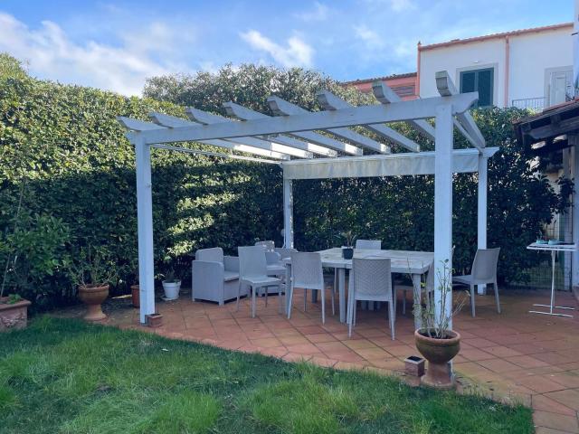Villetta a schiera in vendita di 133 m² in Via Oreste Franchini