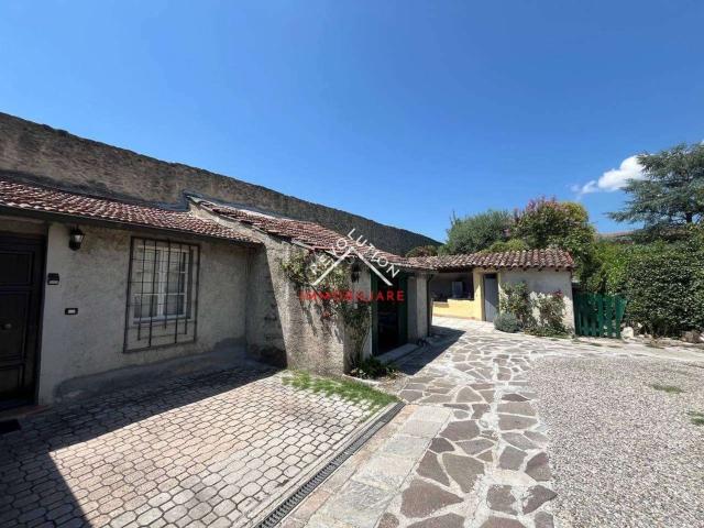 Villetta a schiera in vendita di 133 m² in Viale Moncenisio