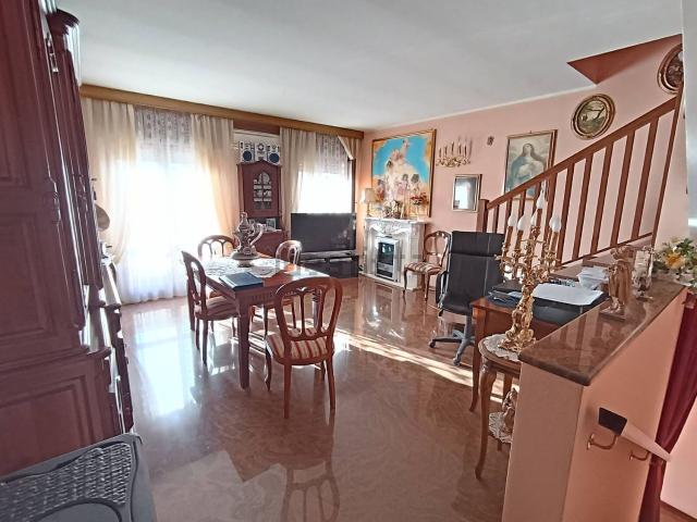 Villetta a schiera in vendita di 134 m²