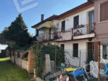 Villetta a schiera in vendita di 134 m² in Via Bastie, 134