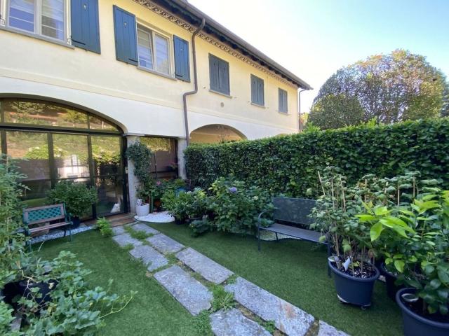 Villetta a schiera in vendita di 134 m² in Via Pianezza, 22