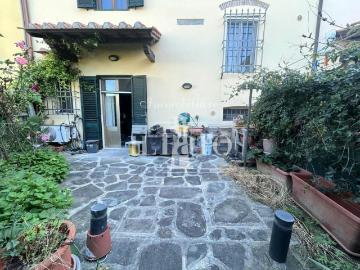 Villetta a schiera in vendita di 134 m² in Via Torricella