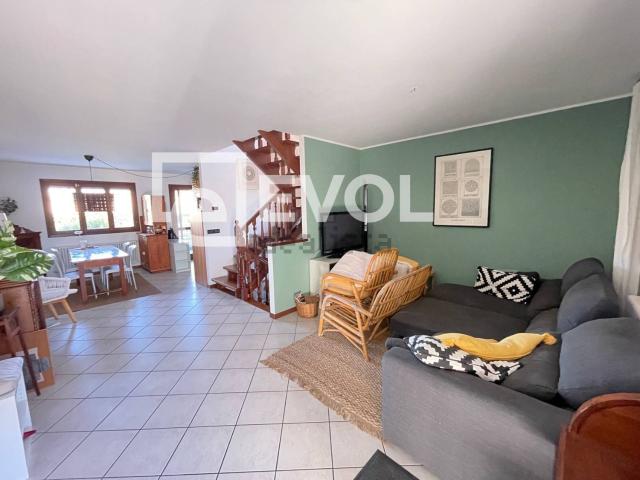 Villetta a schiera in vendita di 135 m² in Via Annia