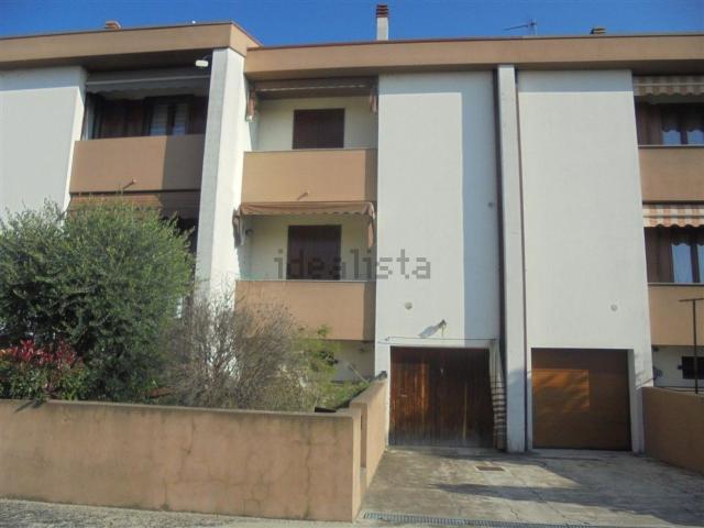 Villetta a schiera in vendita di 135 m² in Via Brigata Ursus, 2
