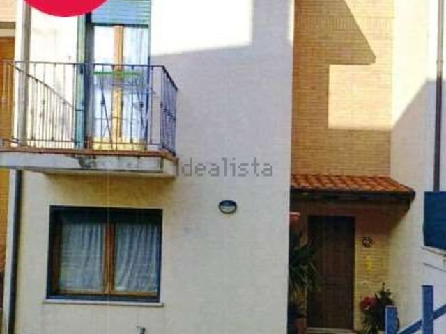 Villetta a schiera in vendita di 135 m² in Via Giovanni da Palestrina, 46