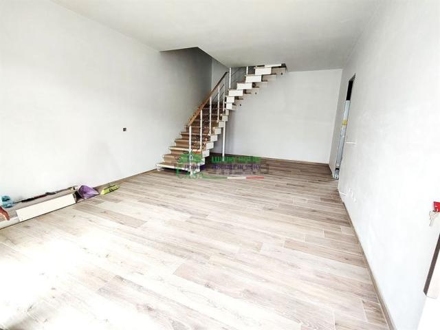 Villetta a schiera in vendita di 135 m² in Via Eugenio Montale