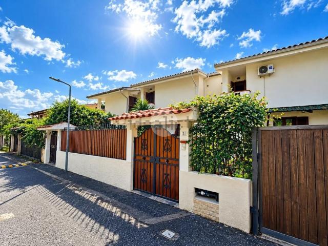 Villetta a schiera in vendita di 135 m² in Via Santa Caterina, 64